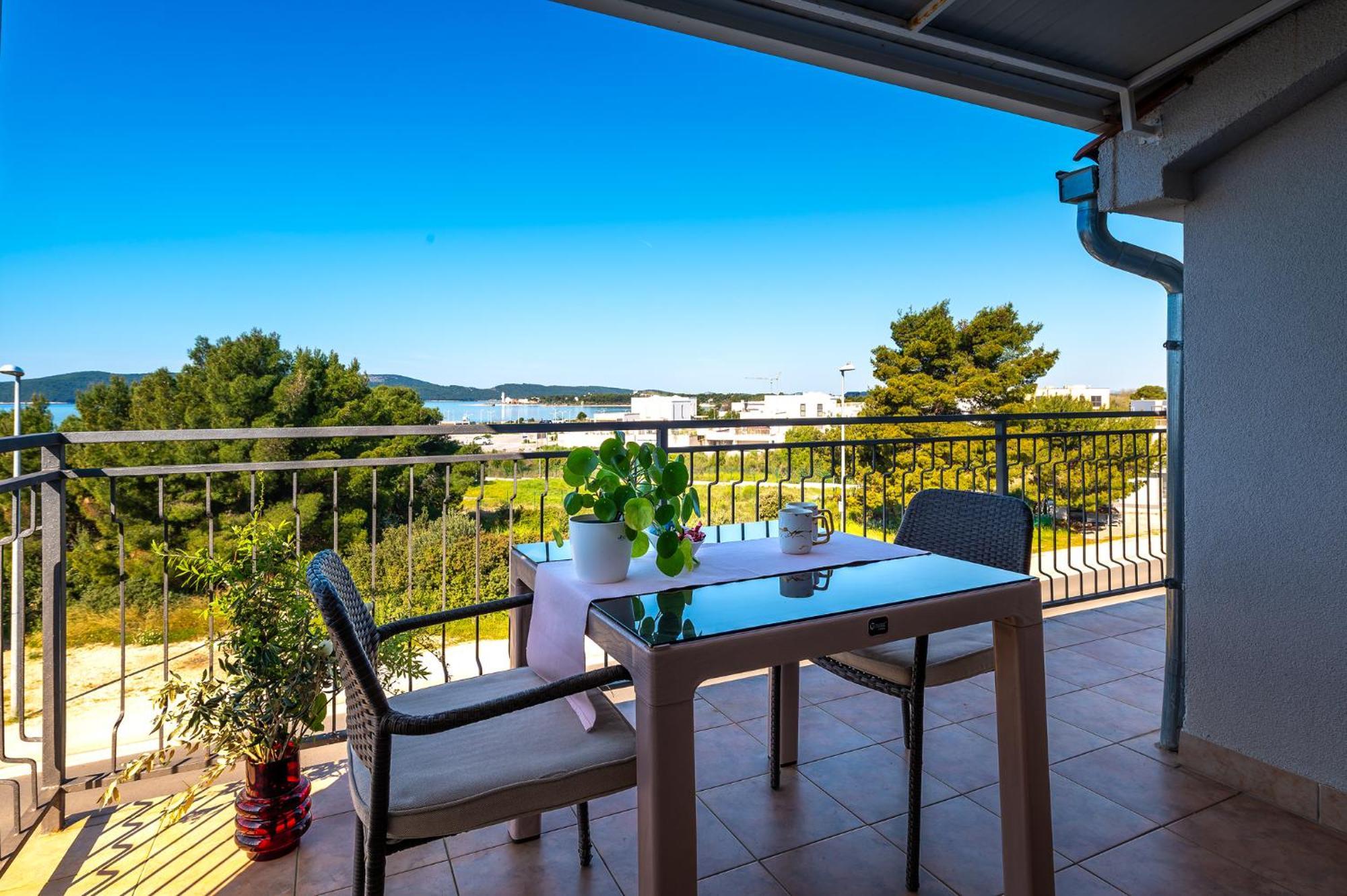 Apartmani Kardum Brodarica Exterior photo